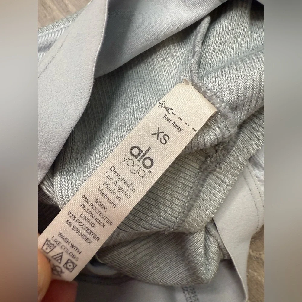 Alo Ribbed Chic Bra Tank Athletic Heather Grey XS